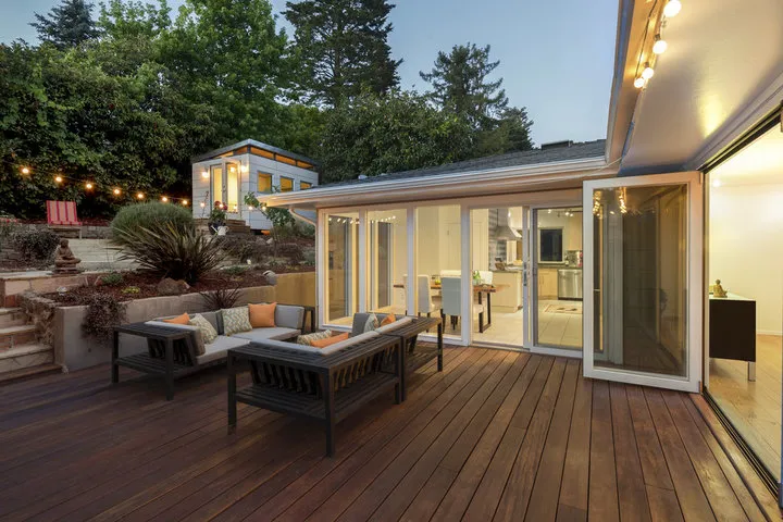 Deck contractor discussing a free estimate and custom deck project with Sacramento homeowners